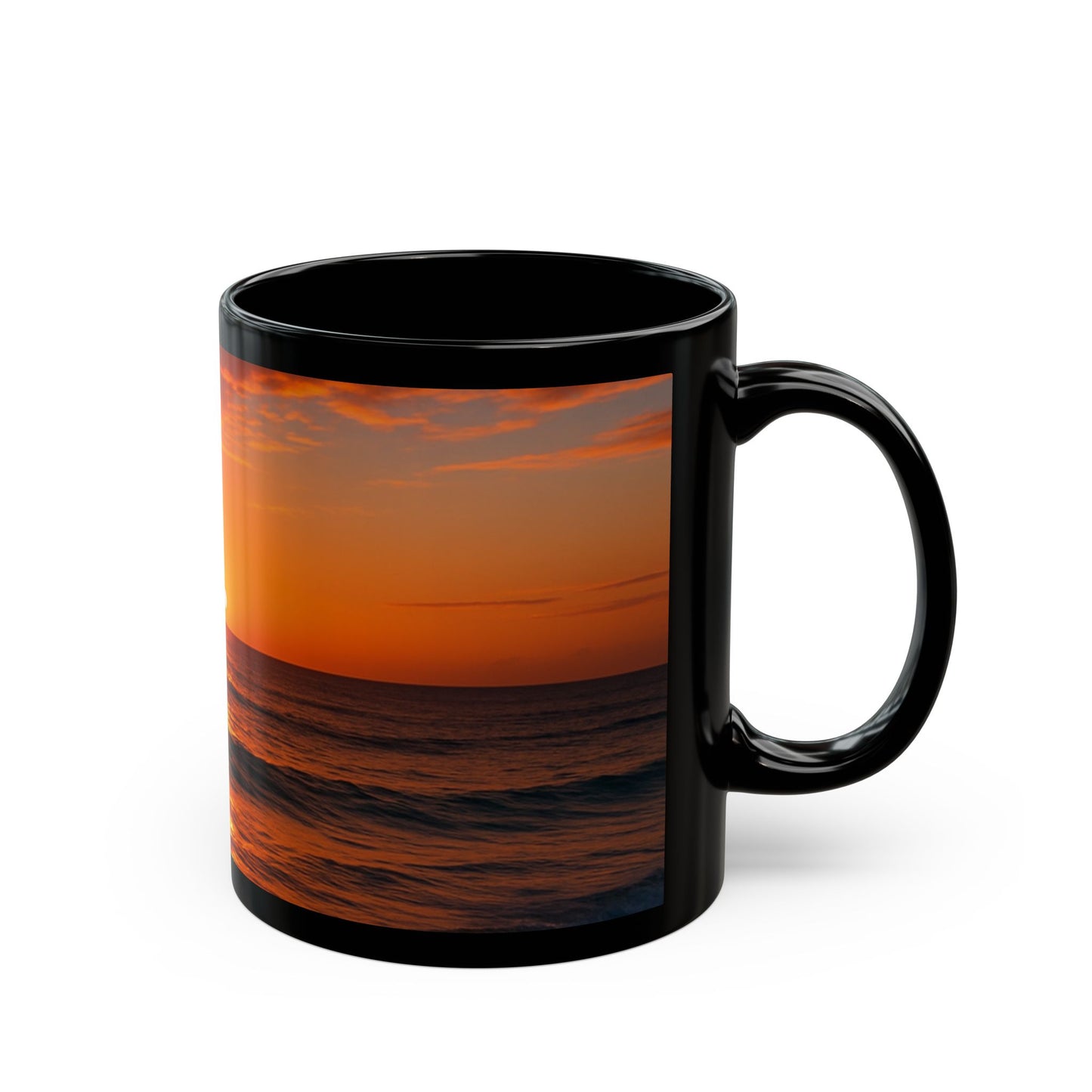 Sunset Serenity Black Mug - Cozy Coffee Cup for Beach Lovers, Gift for Nature Enthusiasts, Perfect for Relaxing Moments